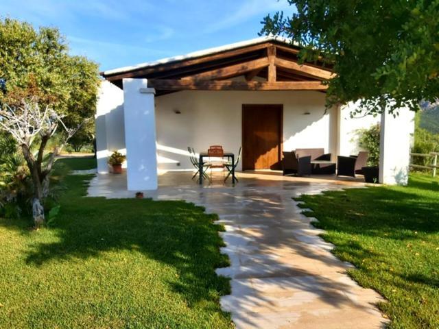 קוניאנה Villa Alba Esclusiva Villa Con Piscina A Sfioro E Vista Mozzafiato Sul Mare מראה חיצוני תמונה