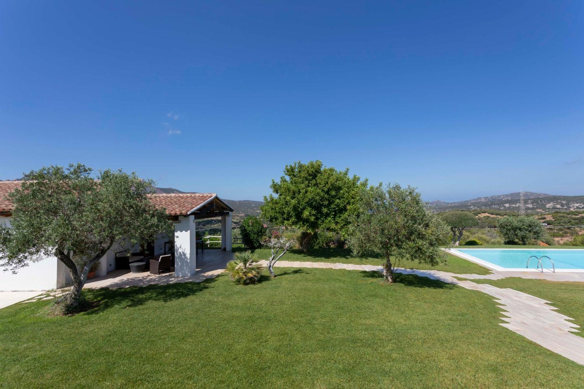 קוניאנה Villa Alba Esclusiva Villa Con Piscina A Sfioro E Vista Mozzafiato Sul Mare מראה חיצוני תמונה