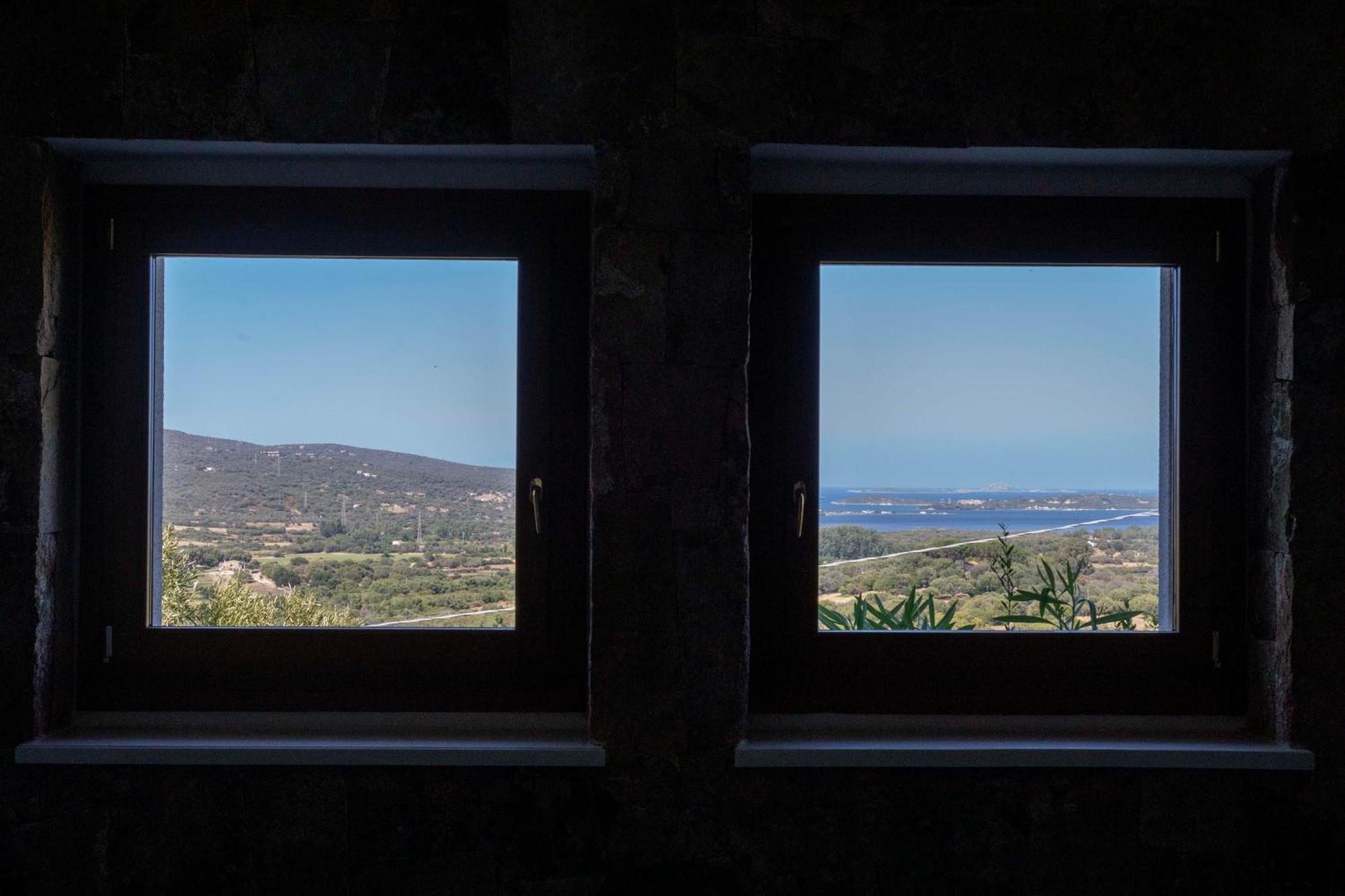 קוניאנה Villa Alba Esclusiva Villa Con Piscina A Sfioro E Vista Mozzafiato Sul Mare מראה חיצוני תמונה
