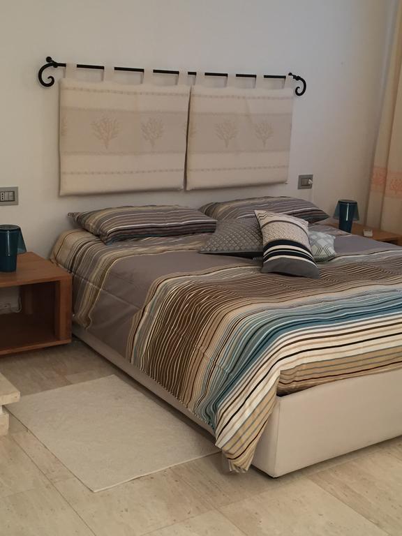 קוניאנה Villa Alba Esclusiva Villa Con Piscina A Sfioro E Vista Mozzafiato Sul Mare מראה חיצוני תמונה
